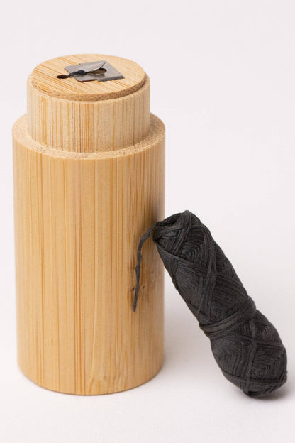 Charcoal Floss - Bamboo Holder - Unpackaged - No Tox Life